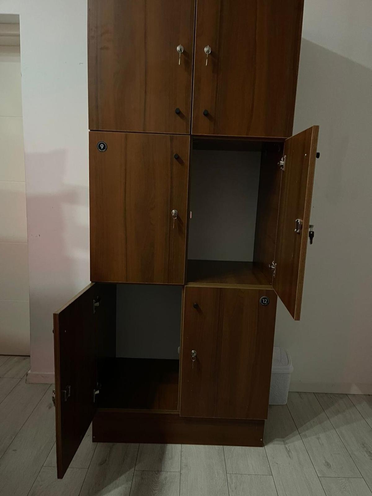 Shesh Hostel Prishtinë Ngoại thất bức ảnh